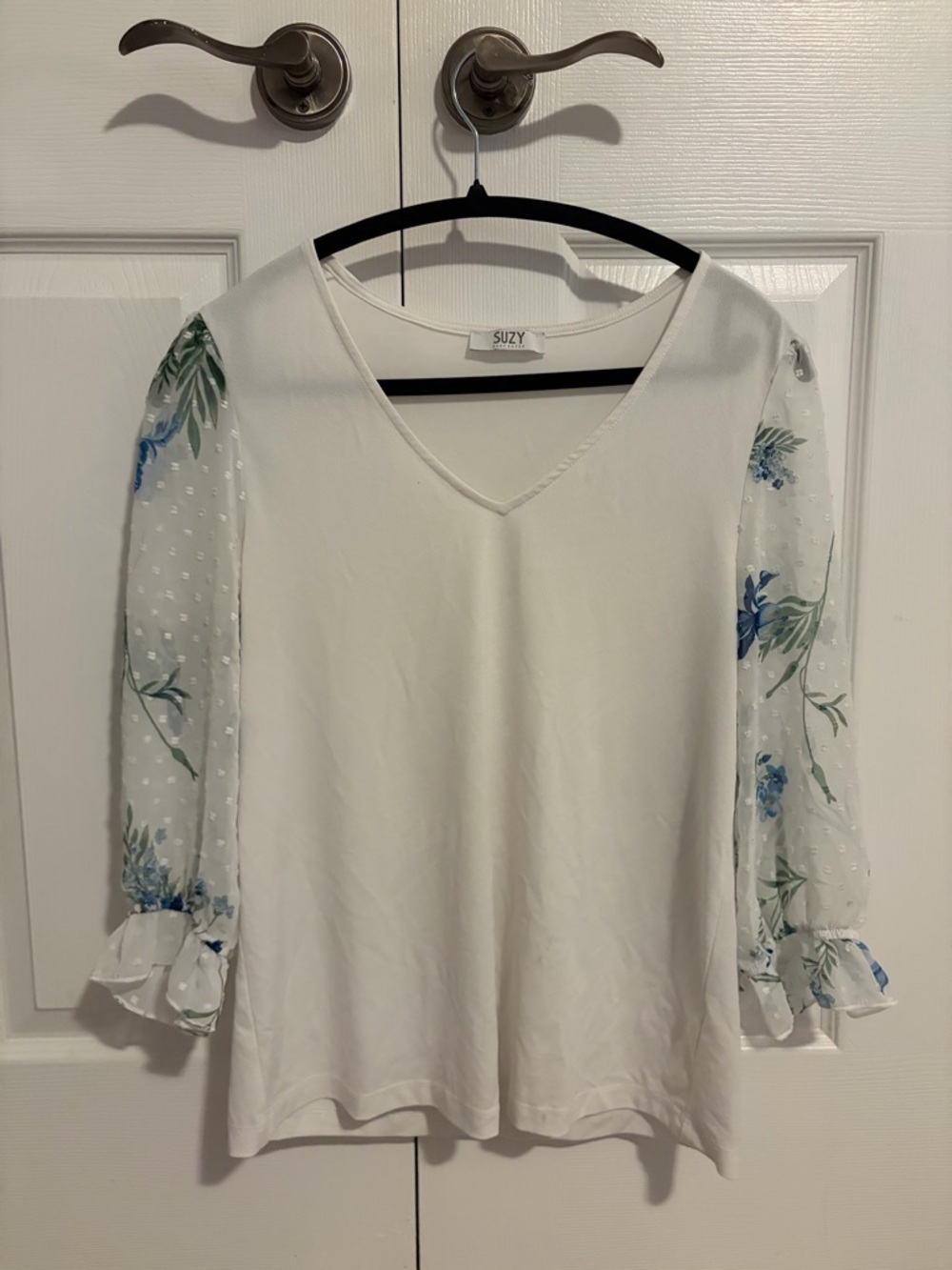 Suzy Shier White V-Neck Top with Blue and Green Floral Sheer Sleeves
